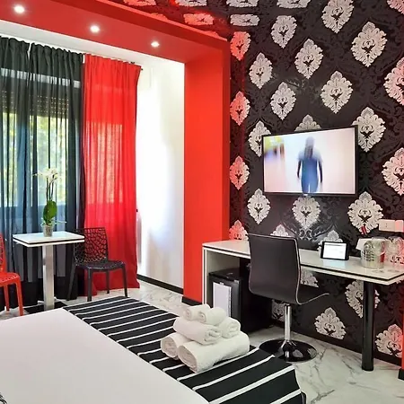 Black & White G&g Oda ve Kahvaltı