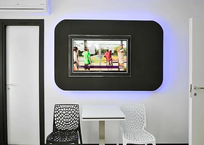 Black&white G&g 4* Rom