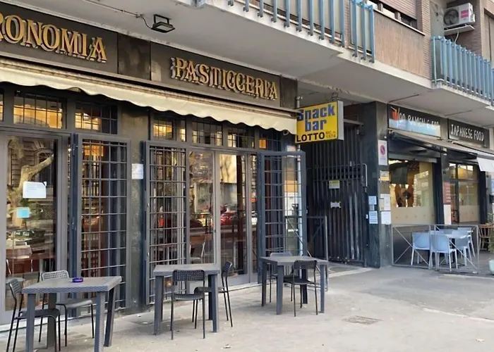 Frühstückspension Black&white G&g Rom