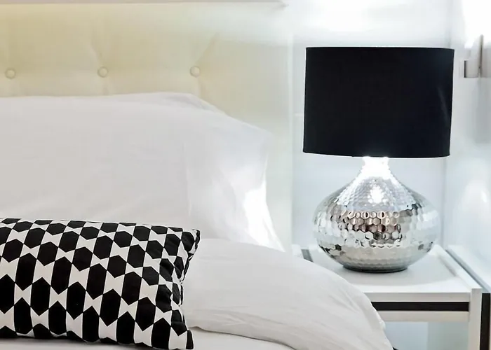 Frühstückspension Black&white G&g