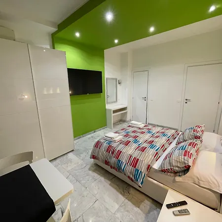 Black & White G&g Rome