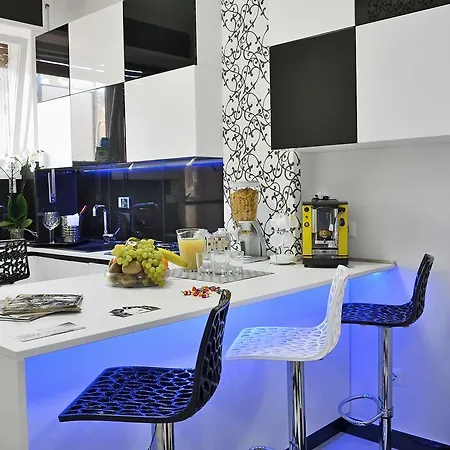 Black & White G&g Bed and breakfast Roma