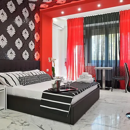 Black & White G&g 4*