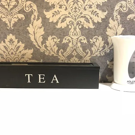 Black & White G&g Bed & Breakfast Rome